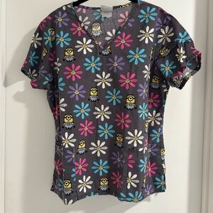 Minion Illuminations Medical Scrub Woman Top M Gray Floral Side Slit Pockets EUC